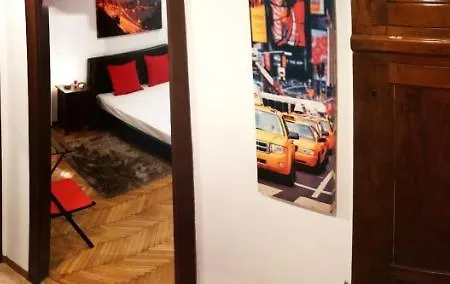 Martini Studio Apartment *